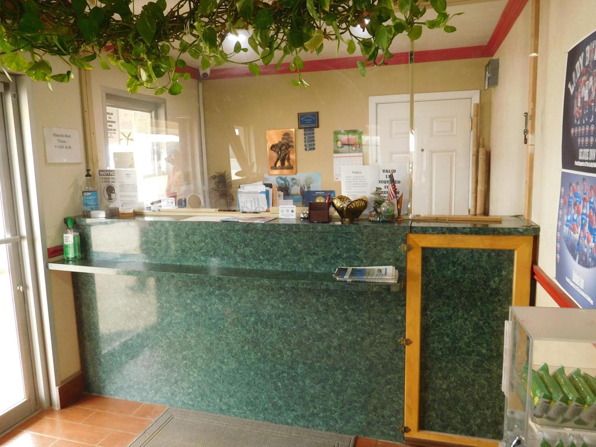 Deluxe Inn Stamford Luaran gambar